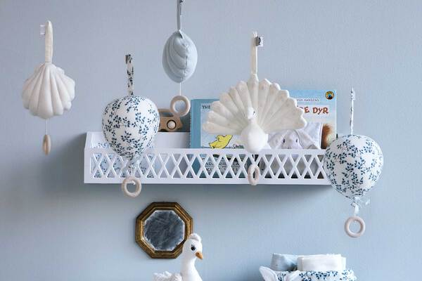 Étagères pour chambre d'enfant