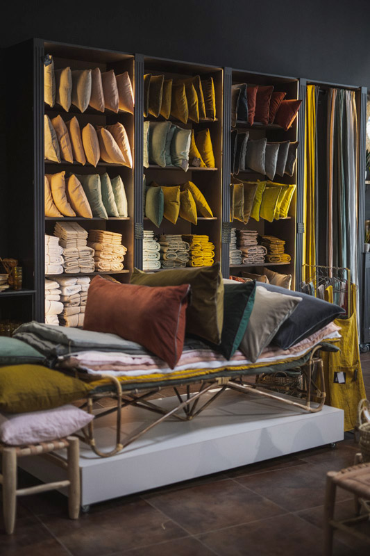 Boutique Choo Family Store