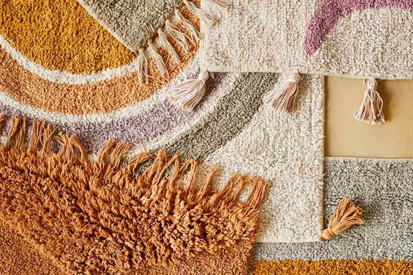 Rideaux et tapis décoratifs